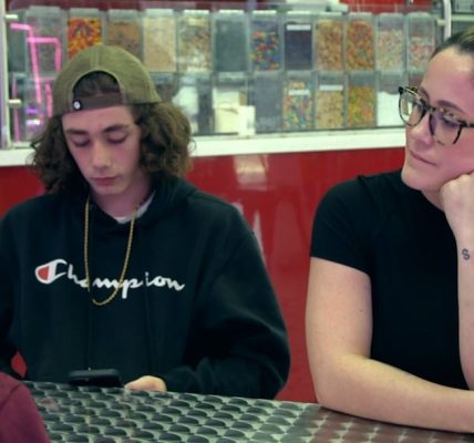 Jenelle Evans and her oldest son on Teen Mom.