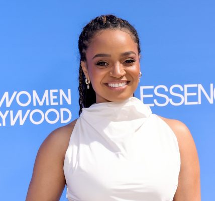 Kyla Pratt's Latest Pop Out Has The Internet Saying She's Aging Backwards