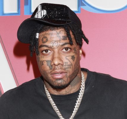 Internet Users Think Nevaeh Akira Is Showing OUT Amid Her Catching Blueface Stuffing Condoms In His Jacket Before Going Out