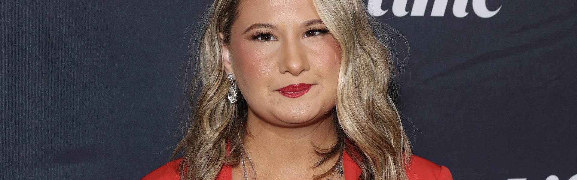 Oop! Gypsy Rose Jokes About Ken Urker Pissing Her Off — TikTok User Tells Her Not To Unalive Him & She Reacts (VIDEO)