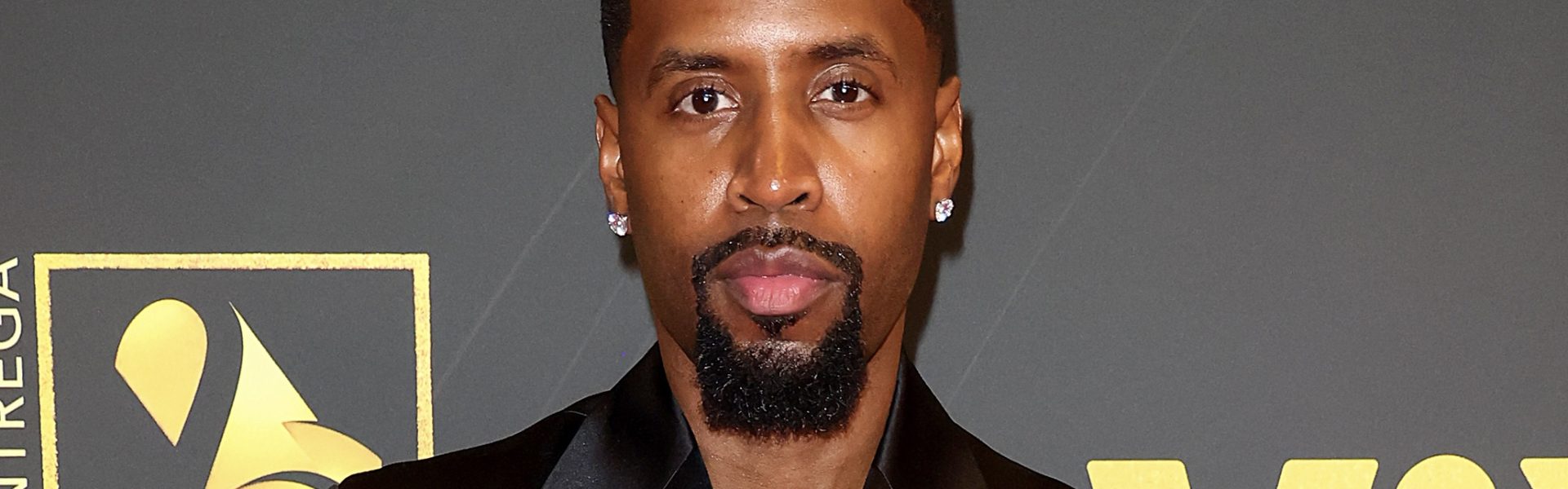 Internet Users Share Support For Safaree After He Says He Feels Like He Doesn’t Want To Be Here Anymore Following The Passing Of His Mom