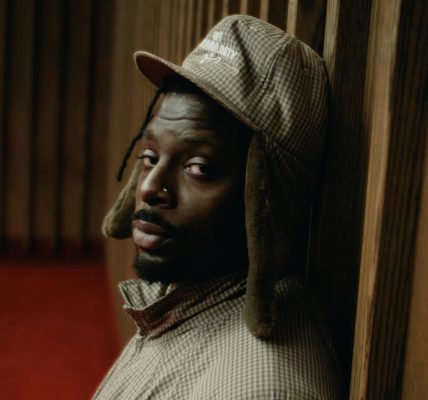 Isaiah Rashad Reveals 'It's Been Awful' Tracklist Feat. SZA & More