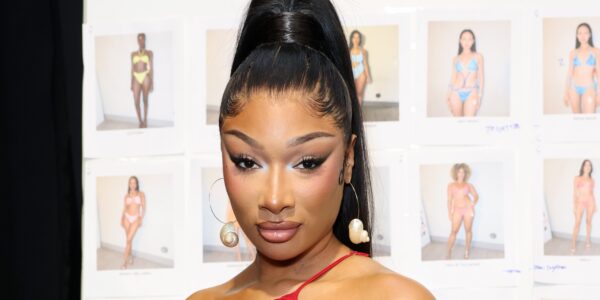 Megan Thee Stallion Gags Fans After Popping Out With Fresh NEW Look