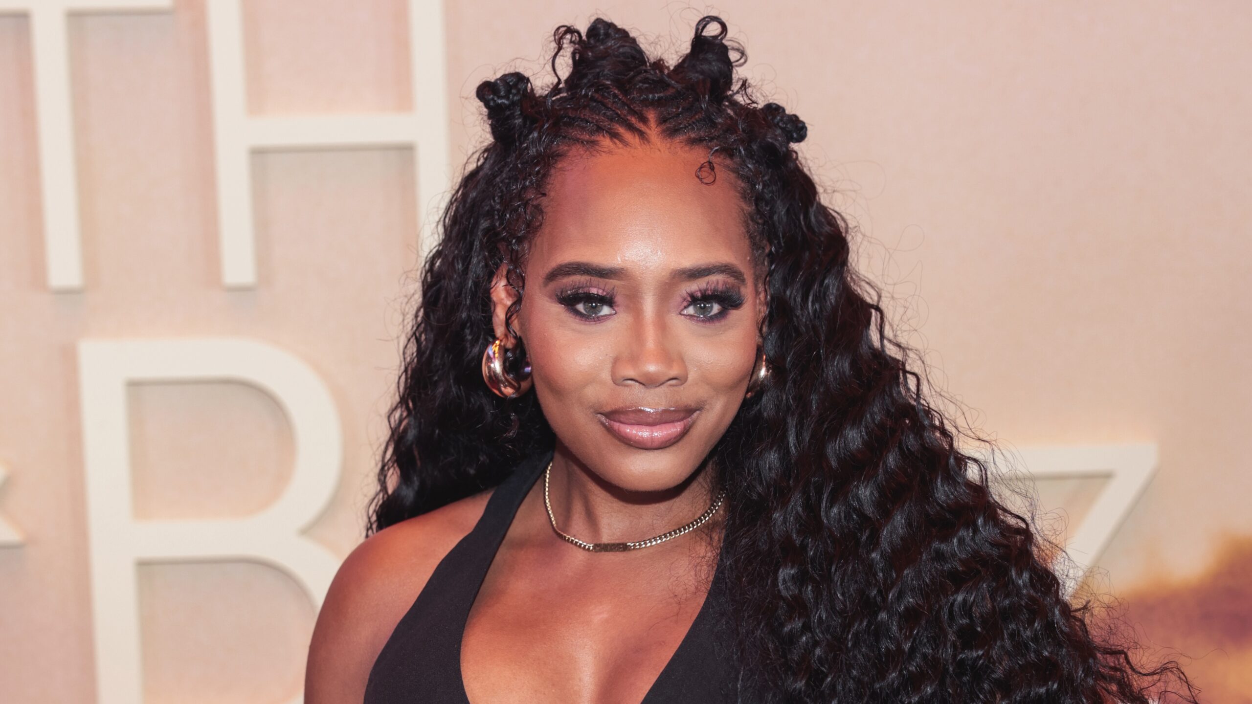 In Tears! Clip Posted By Yandy Smith Has Internet Users Calling Her "YANDEECEES" (WATCH)
