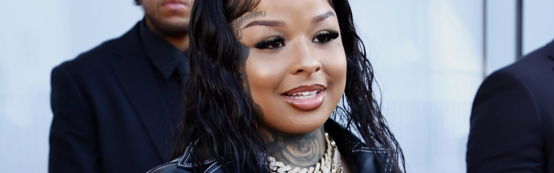 Pop Out, Then! Chrisean Rock Sparks Mixed Reactions With NEW Look (VIDEO)