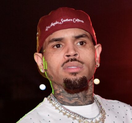 Oop! Diamond Brown Calls Chris Brown An "IG Dad" While Airing OUT Their Alleged Text Messages (PHOTOS)