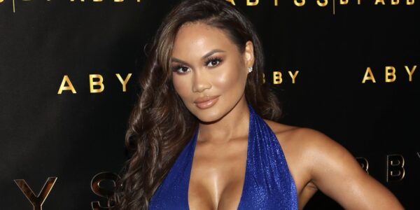 Internet Users Are In Daphne Joy's Comment Section Following Alleged Clip That Appears To Show Her & Diddy With Another Man