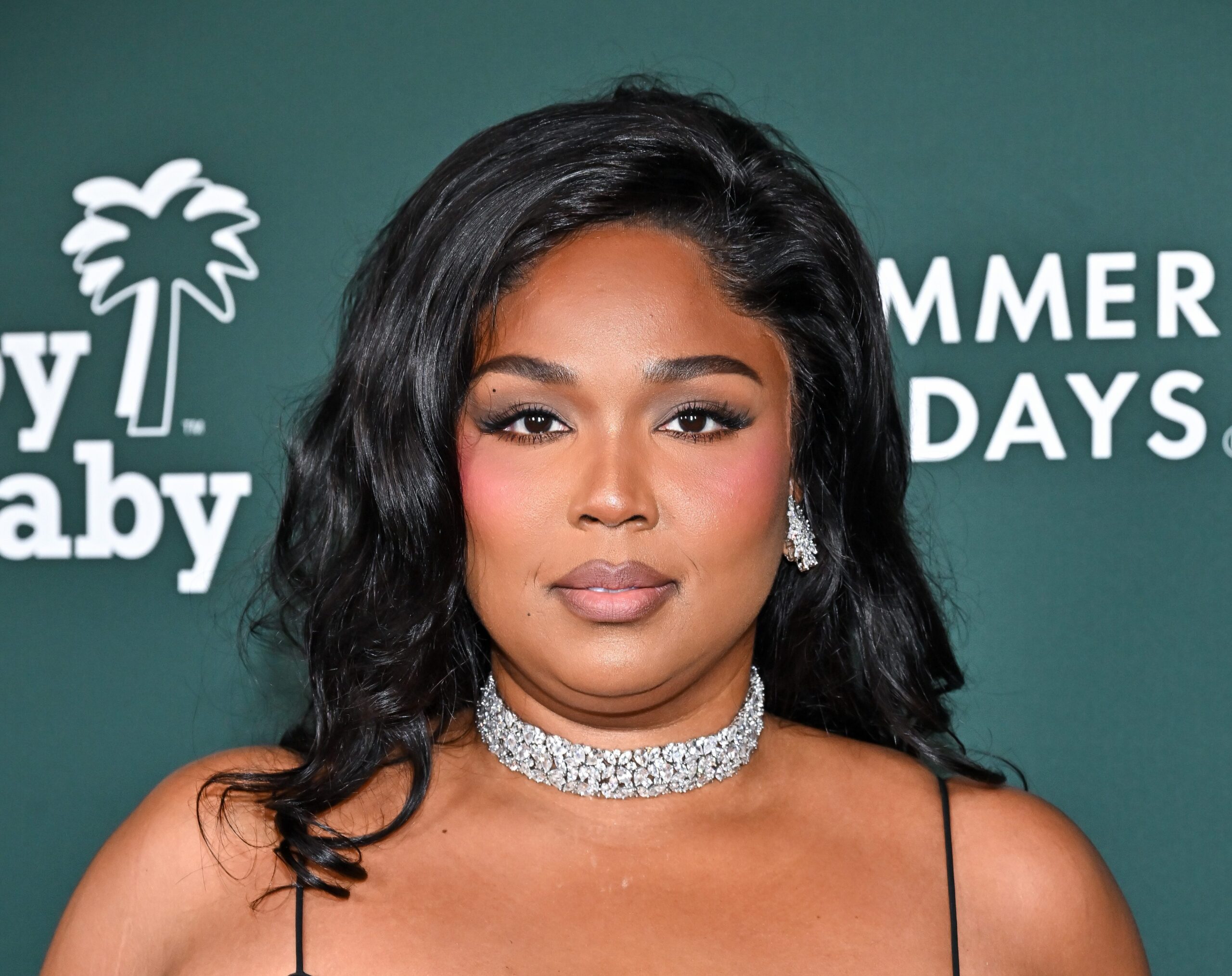Lizzo's 'Love Island USA' Elimination Take Sparks Debate As Fans Rally Behind Melanie (WATCH)