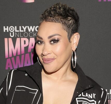 Keke Wyatt Sparks Pregnancy Speculation After Sharing New Video Alongside Mystery Man (WATCH)