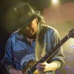 Santana Expands 2026 Tour with 8 New Dates