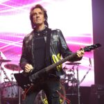 Jessie’s Girl Singer Rick Springfield Shows Off Shirtless Body at 77