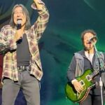 Journey Performs With Steve Perry Lookalike Again