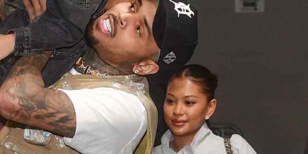 Internet Users Are In Diamond Brown's Comments As Ammika Harris Defends Herself For Speaking Up In Support Of Chris Brown