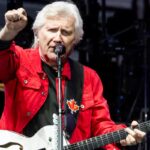 Rik Emmett's Hair Loss Following Triumph's Reunion Tour