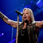 Vince Neil Defies Critics with His Live Performance