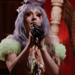 Ashnikko Covers Gwen Stefani’s ‘What You Waiting For?’ Live